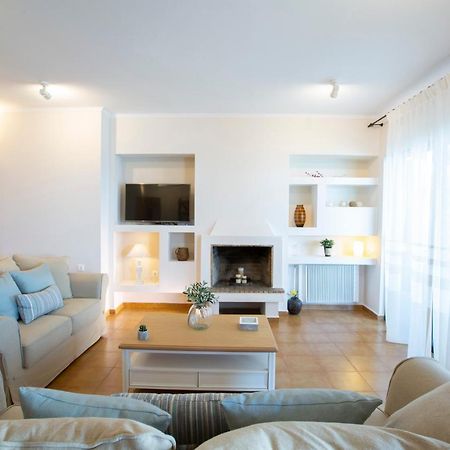 Arokaria Beach House Nikiana Exterior photo