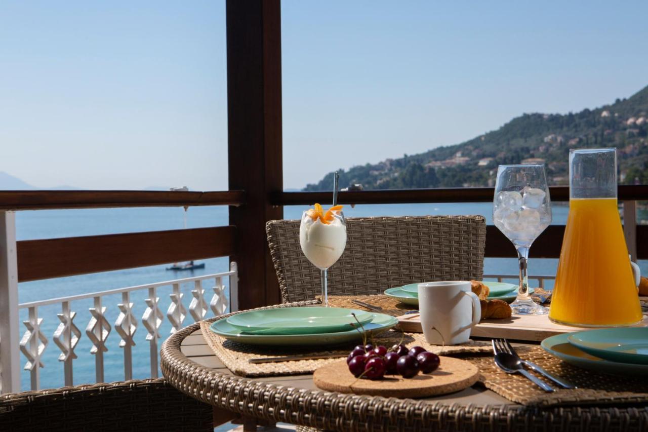 Arokaria Beach House Nikiana Exterior photo